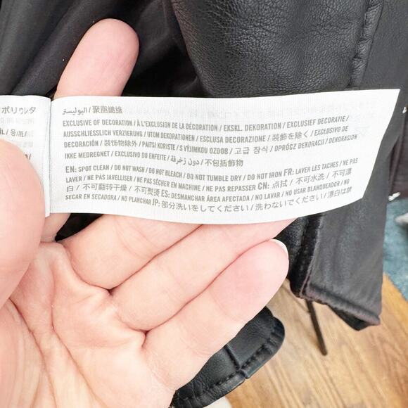 Abercrombie & Fitch Faux Leather Daisy Painted Black Moto Jacket Floral Unique - Picture 14 of 14